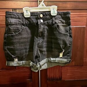 Stylish Black Denim Women Shorts with Torn Look